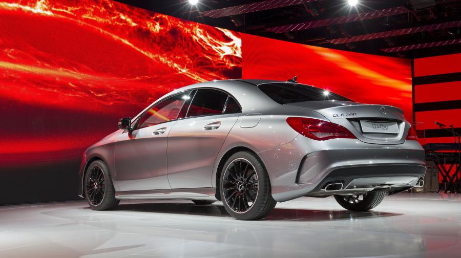  Mercedes-Benz CLA250 2013 года  (фото 15 из 33)